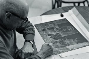 Picasso working on an etching in Notre-Dame-de-Vie, Mougins 1970 Photo Edward Quinn, © edwardquinn.com
