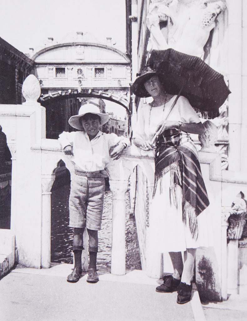 Sigrid Hjertén och Iván i Venedig 1920.