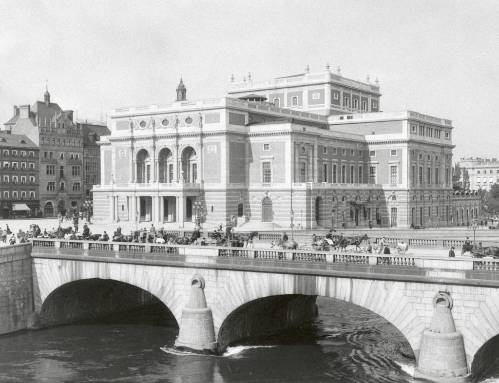 Kungliga Operan i Stockholm. Okänd fotograf, 1907 (Stockholms stadsmuseum).